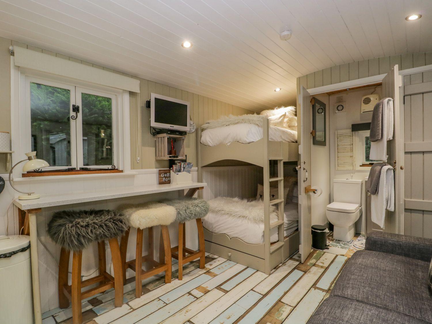 ホテル Woodmans Huts Haverthwaite エクステリア 写真