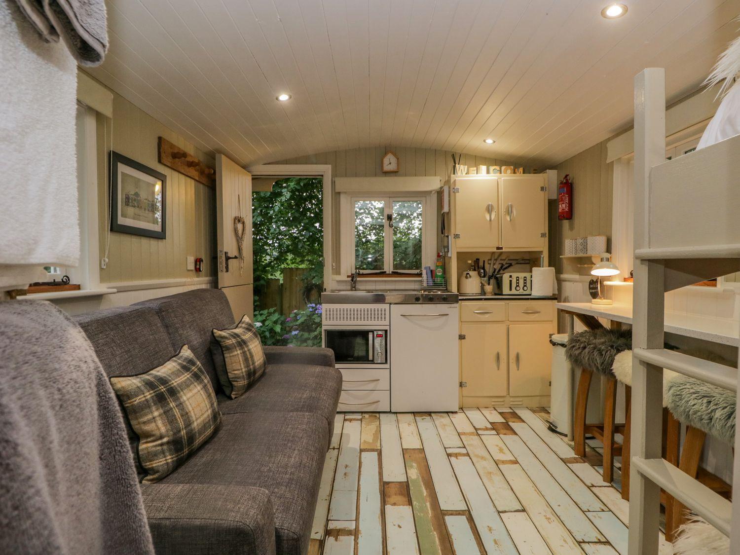 ホテル Woodmans Huts Haverthwaite エクステリア 写真