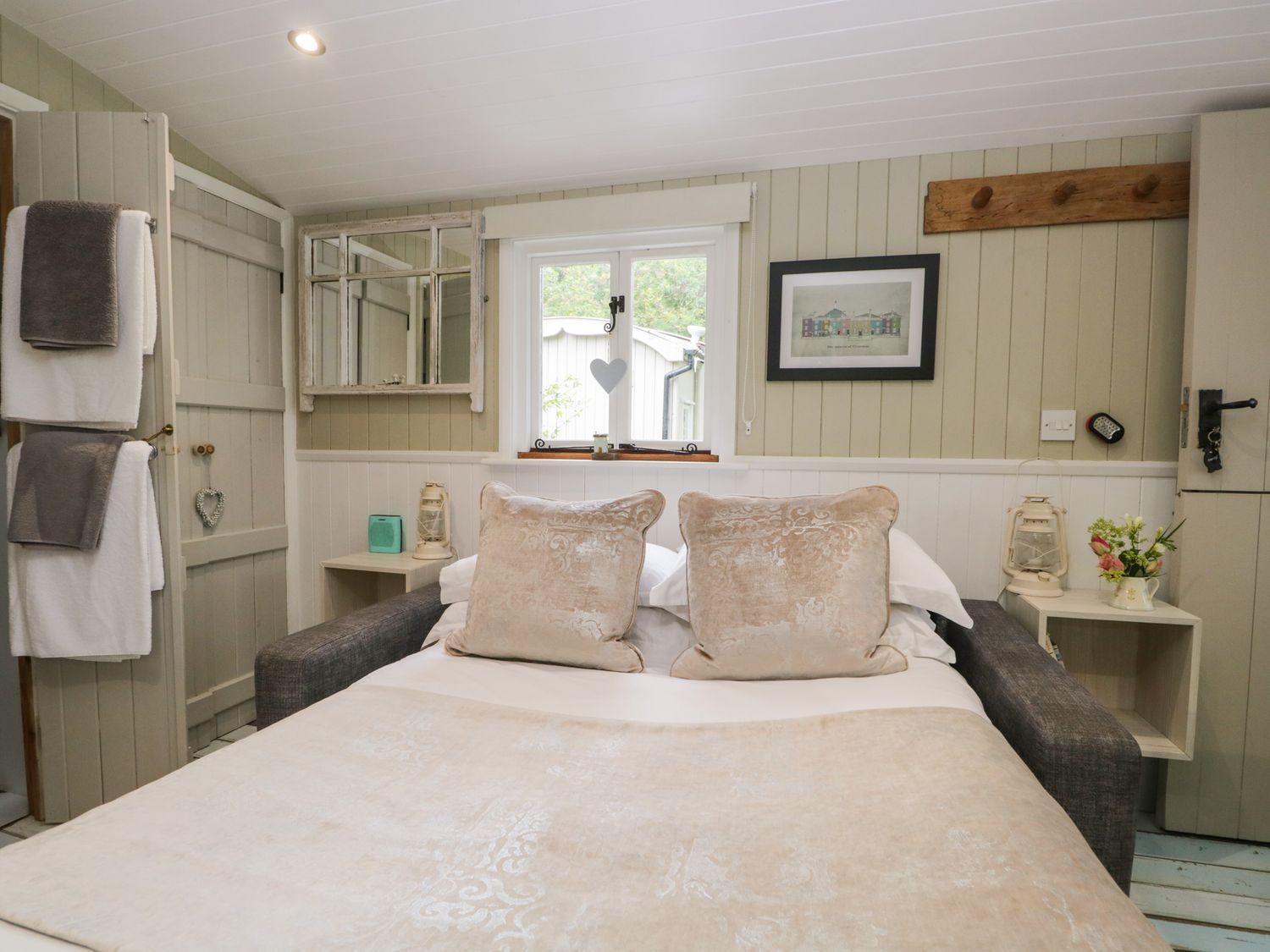 ホテル Woodmans Huts Haverthwaite エクステリア 写真