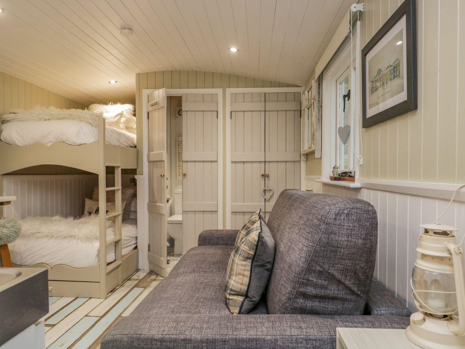 ホテル Woodmans Huts Haverthwaite エクステリア 写真