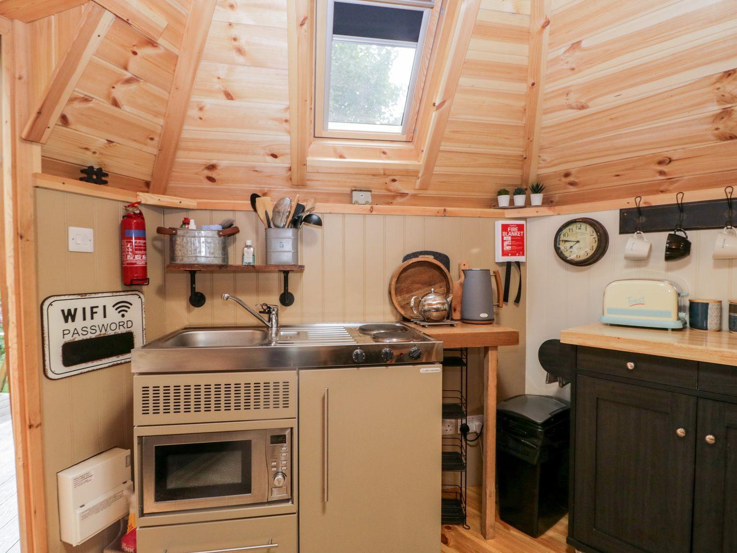 ホテル Woodmans Huts Haverthwaite エクステリア 写真